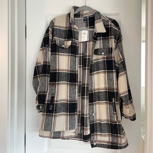 NWT Plaid Shacket - removable waist tie